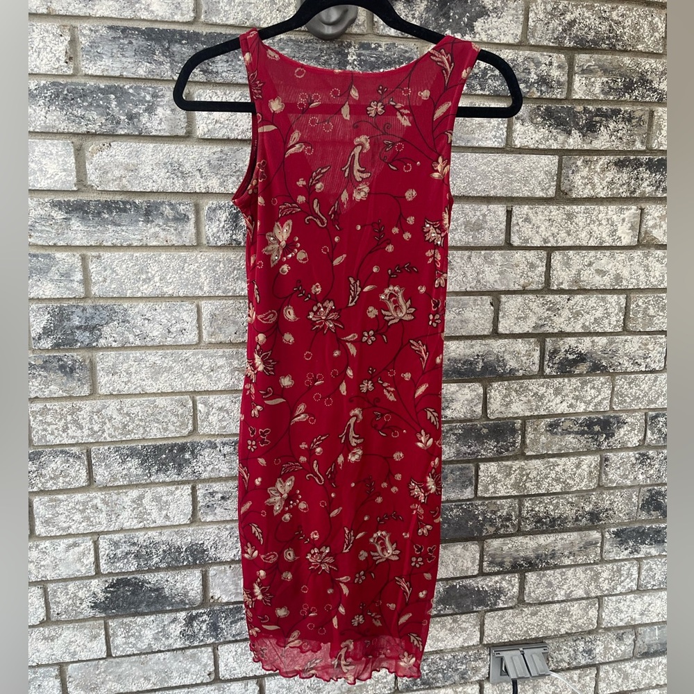 VTG Y2K Red Dress - high neckline, v-back - size small